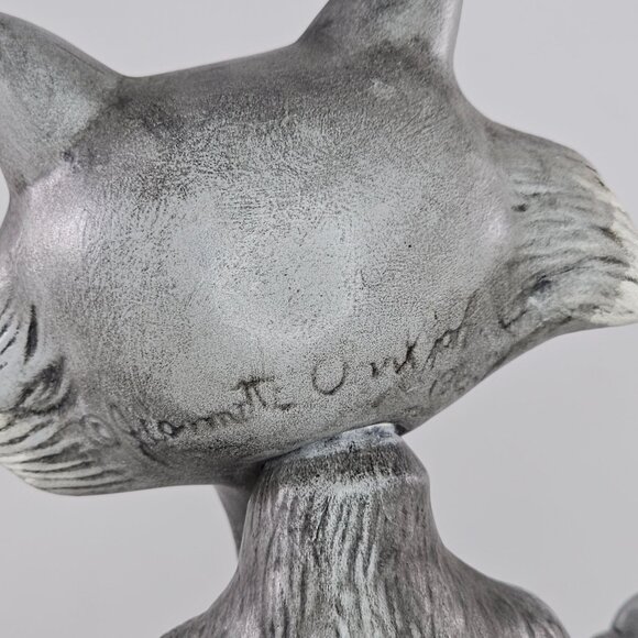 Handcrafted Ceramic Wolf Figurine With Removable Head Jeanette Clark Johnson - Picture 4 of 9